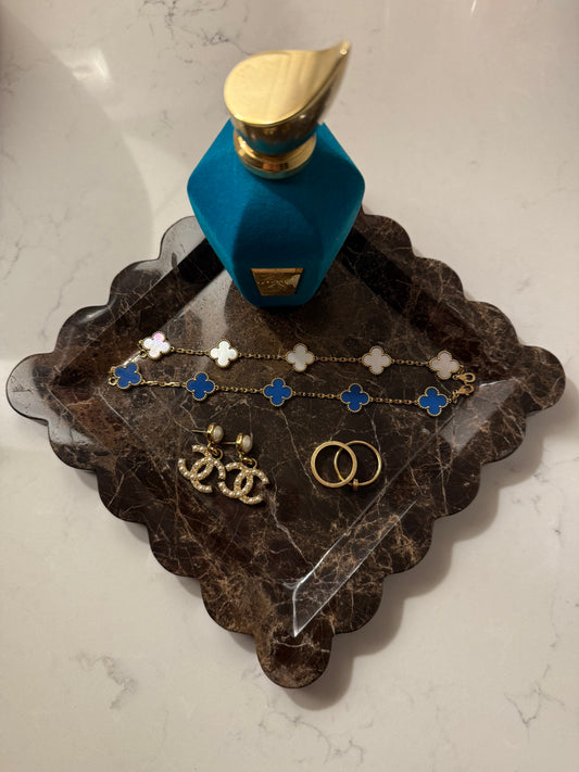 Mocha Scalloped Tray